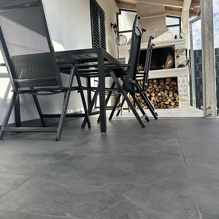 Nyaraló Neva Dugi Rat