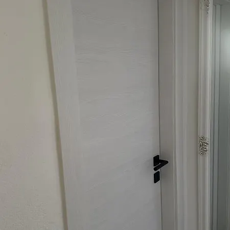 بيت للعطل Neva دوغي رات
